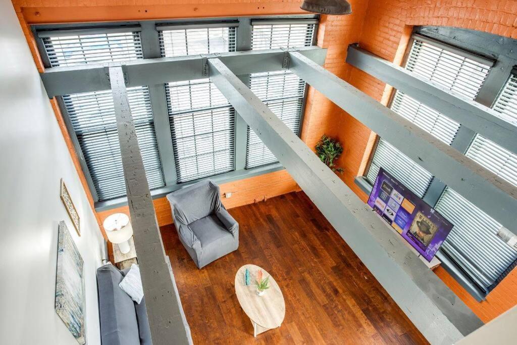 Centric Modern Loft W/ King Beds & Smart Gametable Villa Rochester Ngoại thất bức ảnh